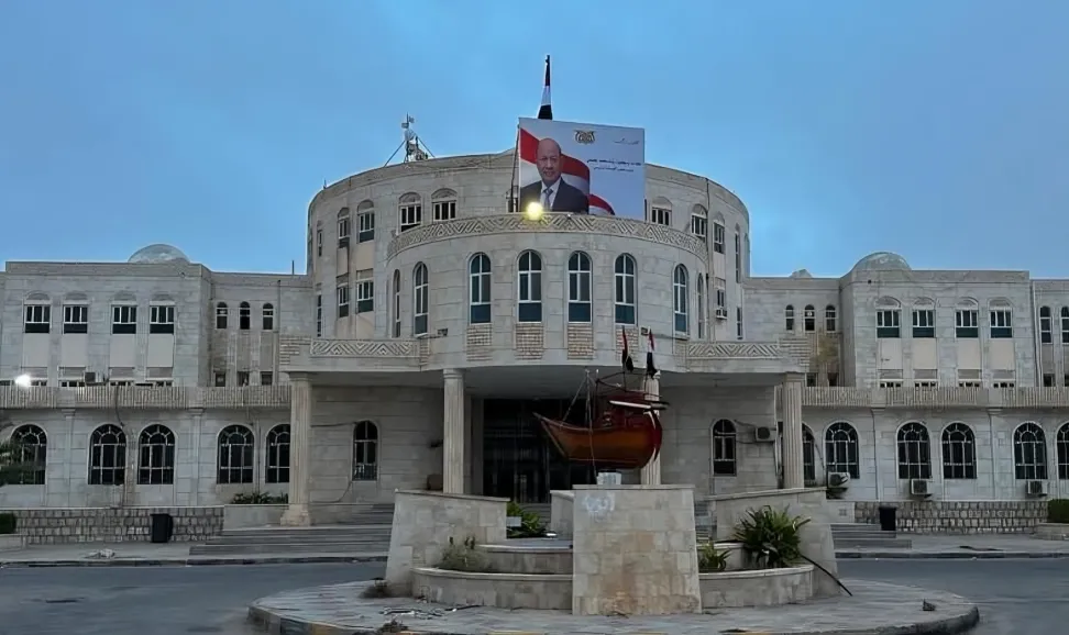  سلطات المهرة تتحدث عن "تفاهمات" وأن الأوضاع في المحافظة اعتيادية 