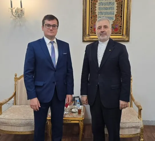 مباحثات روسية إيرانية حول سبل تسوية الأزمة في اليمن