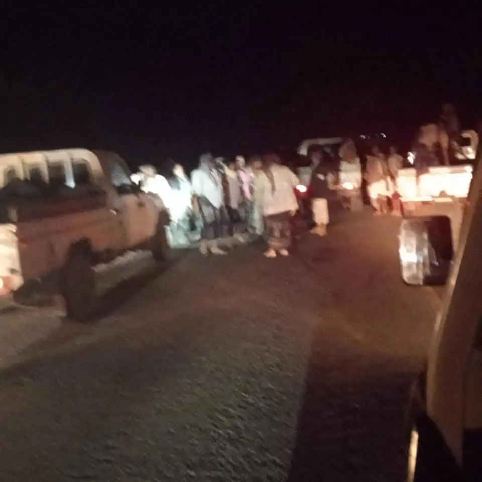 الانتقالي يحتجز مئات من جنود "درع الوطن" في عدن