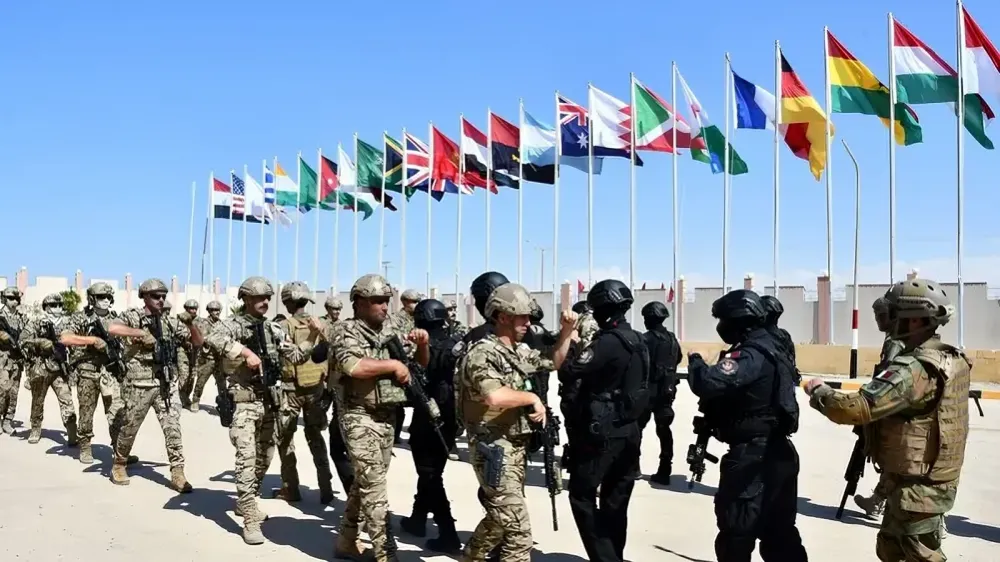 أبعاد سياسية وأمنية.. ضابط يمني رفيع يتحدث عن مشاركة قوات يمنية في تمرين عسكري أمريكي 